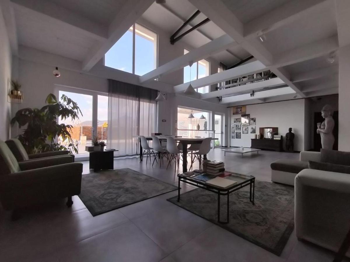 בית הארחה סקליאה 	87029House מראה חיצוני תמונה